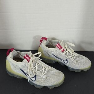 Nike Air VaporMax 2021 Flyknit Woman's Size 8.5 Sneakers Shoes